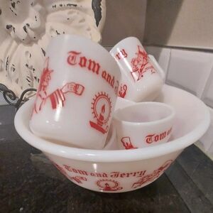 COPY - Tom and Jerry Holiday Decor Set - Red and White
